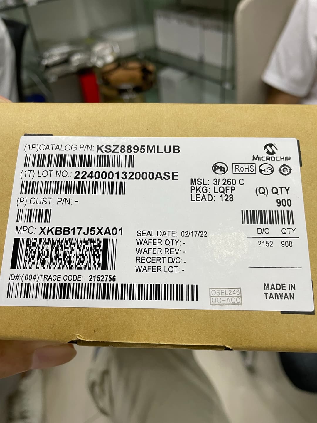 KSZ8895MLUB electronic component